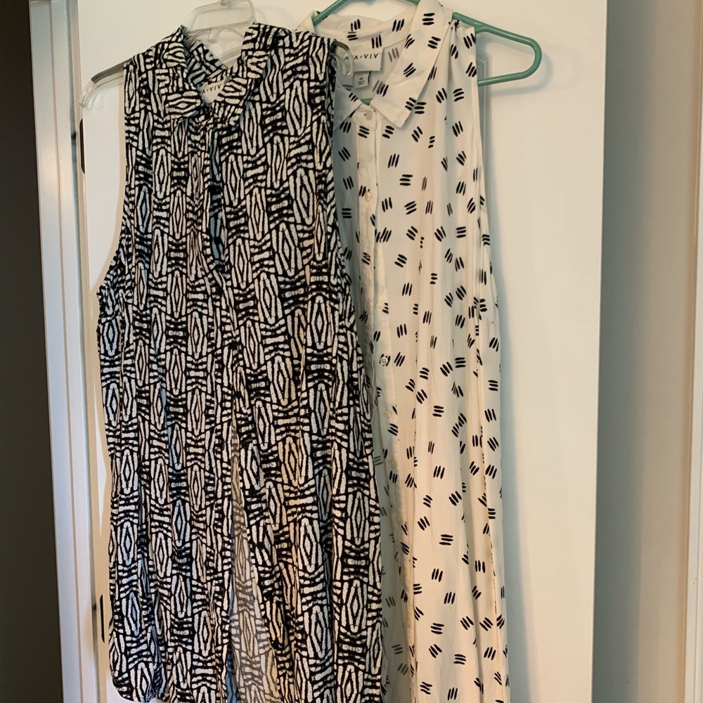 Set of black/cream Ava&Viv tunic tops.
